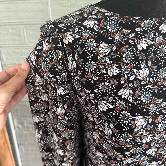 FLORAL LOFT DRESS Size 14 - Picture 5 of 12